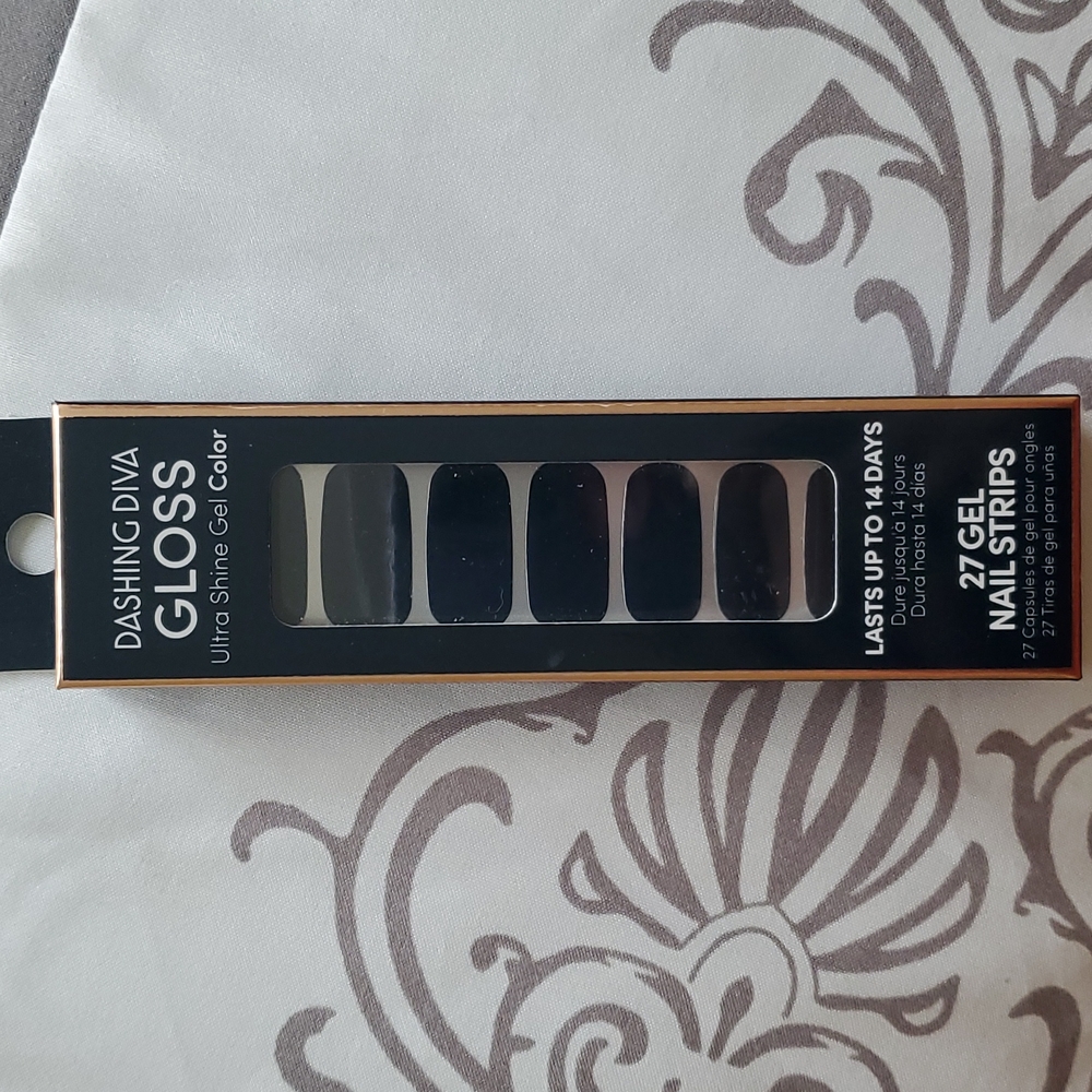 DASHING DIVA Gel nail strips